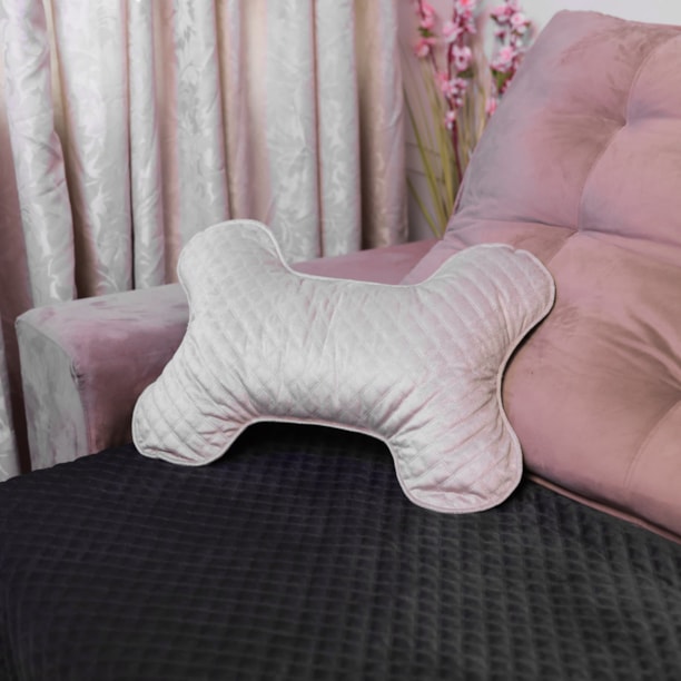 Almofada em formato de ossinho